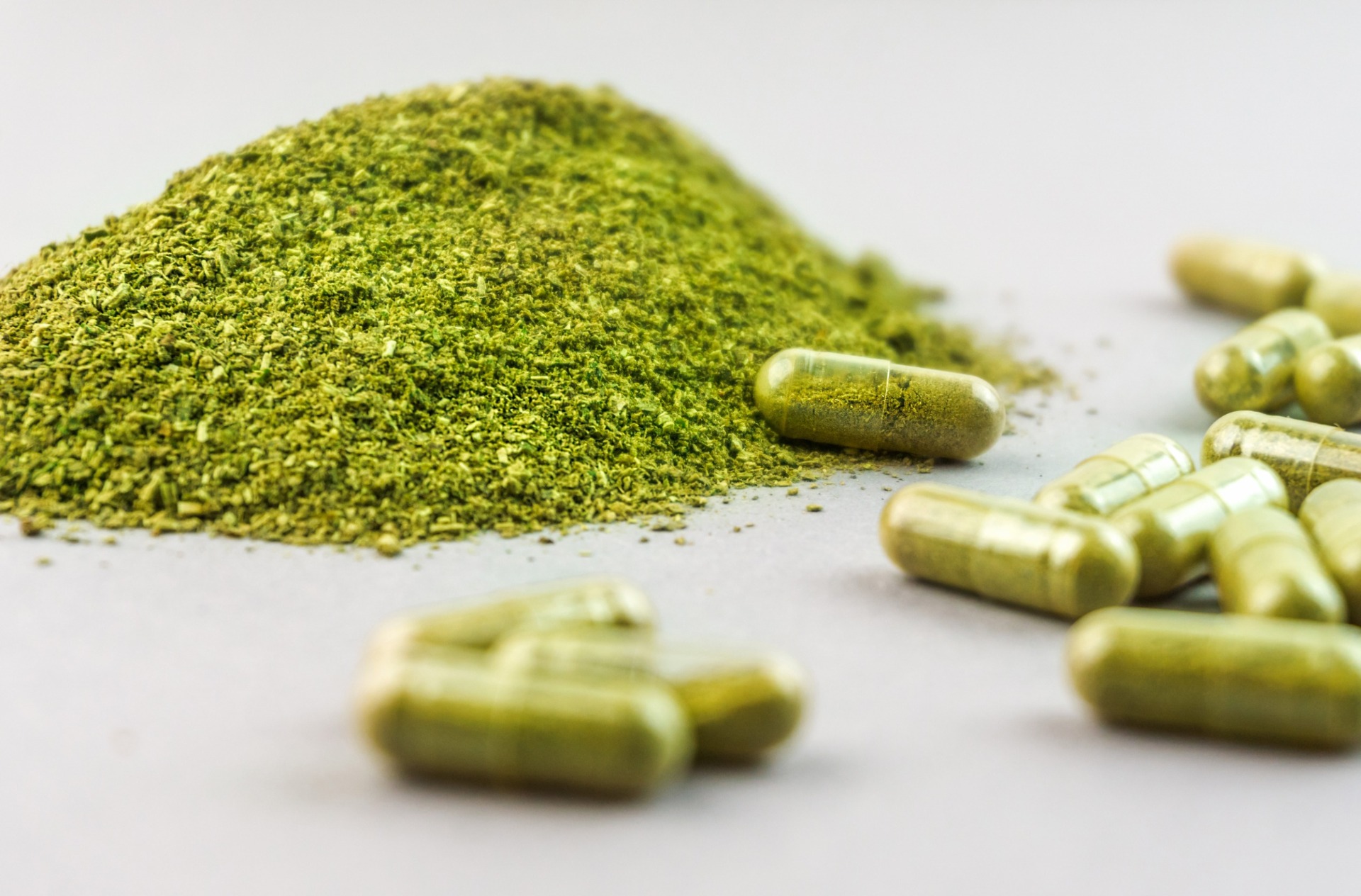 The Many Faces of Kratom Exploring Different Strains and Their Benefits